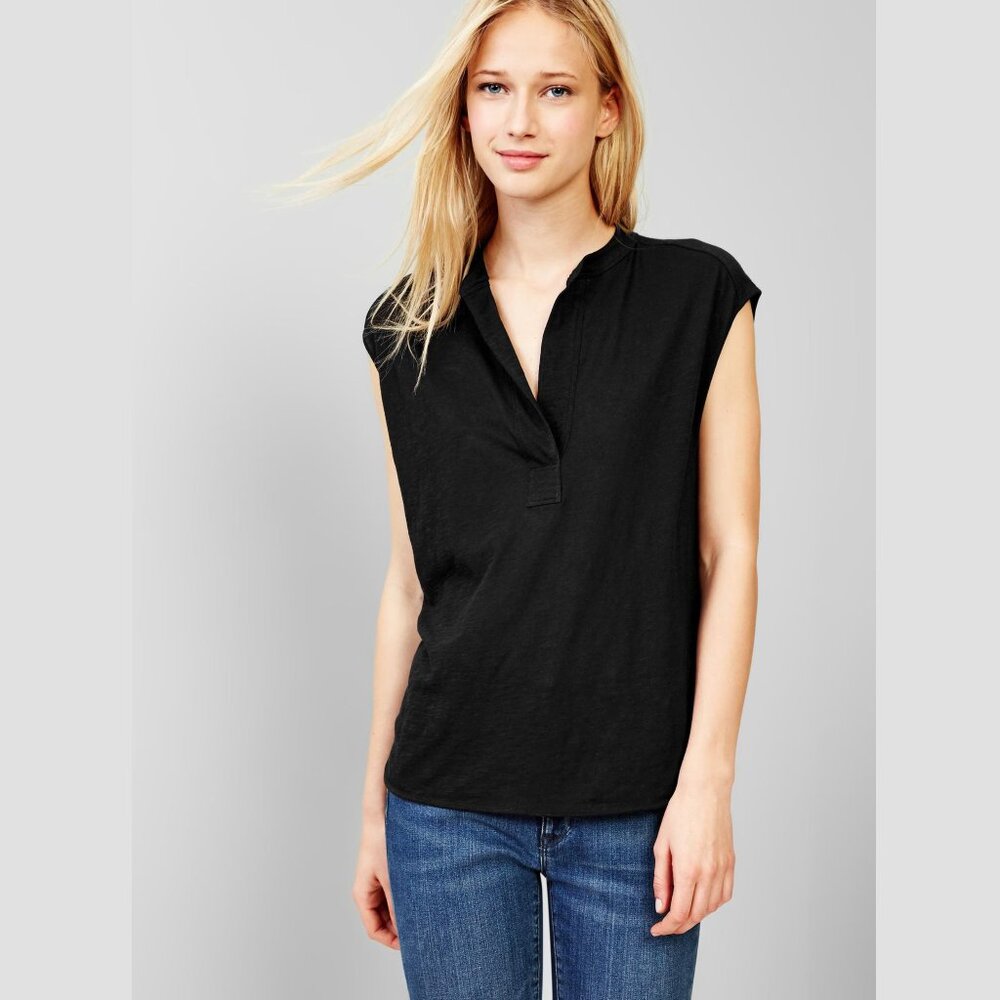 GAP Cotton Split-neck muscle tee Large Black